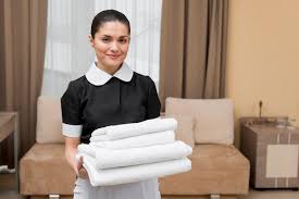 Zimmermädchen (горничная) Hotel Premier Inn