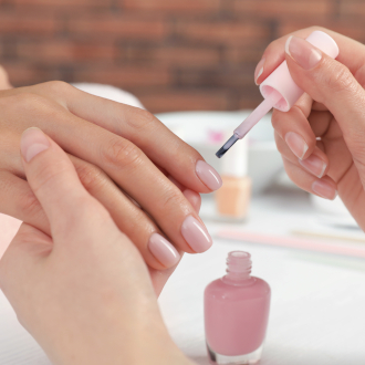 Мастер маникюра и педикюра (Вена)