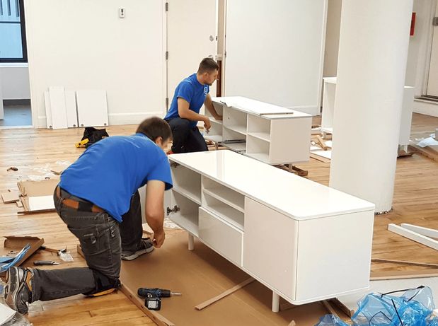 Сотрудник на переезды с опытом сборки мебели